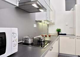 RiverView Palace Apartments