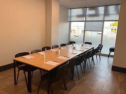 B&B HOTEL CHAUMONT