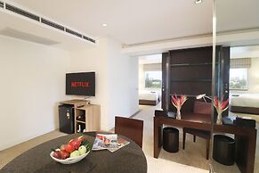 The Quarter Saladaeng by UHG