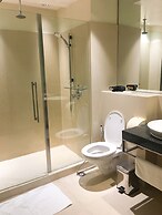 The Quarter Saladaeng by UHG