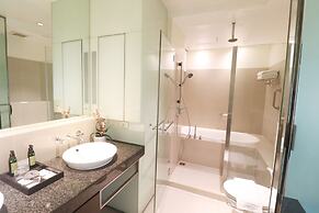 The Quarter Saladaeng by UHG