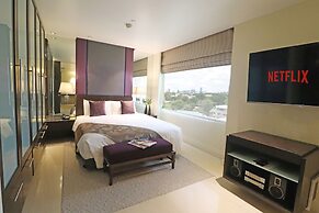 The Quarter Saladaeng by UHG