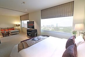 The Quarter Saladaeng by UHG