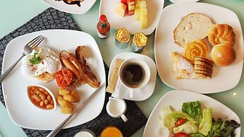 The Quarter Saladaeng by UHG