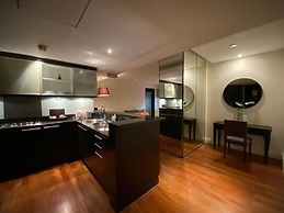 The Quarter Saladaeng by UHG