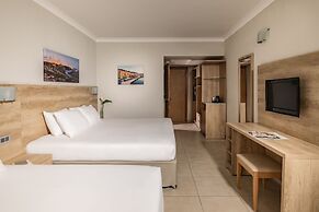 QAWRA Palace Resort & SPA