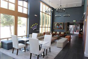 BLVD Hotel and Studios Universal-Hollywood, an Ascend Collection Hotel