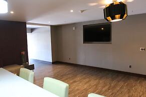 BLVD Hotel and Studios Universal-Hollywood, Ascend Hotel Collection