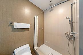 BLVD Hotel and Studios Universal-Hollywood, an Ascend Collection Hotel