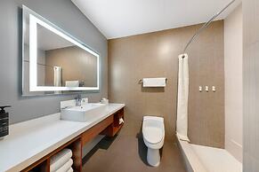 BLVD Hotel and Studios Universal-Hollywood, an Ascend Collection Hotel