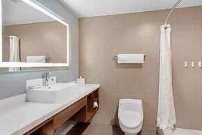 BLVD Hotel and Studios Universal-Hollywood, an Ascend Collection Hotel