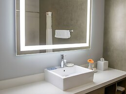 BLVD Hotel and Studios Universal-Hollywood, Ascend Hotel Collection