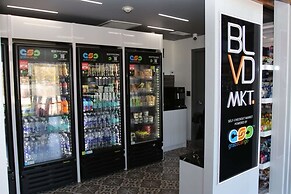 BLVD Hotel and Studios Universal-Hollywood, Ascend Hotel Collection