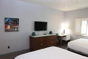 BLVD Hotel and Studios Universal-Hollywood, an Ascend Collection Hotel