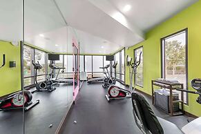 BLVD Hotel and Studios Universal-Hollywood, Ascend Hotel Collection