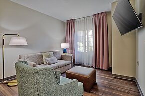 Staybridge Suites Albuquerque - Airport by IHG