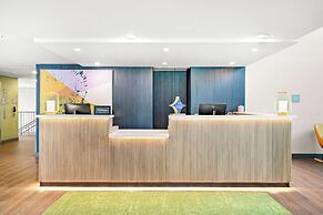 Spark by Hilton Exton