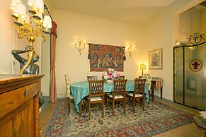 La Casa del Garbo - Luxury Rooms & Suite