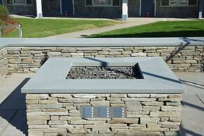 Ocean Mist Beach Hotel & Suites