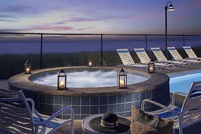 Ocean Mist Beach Hotel & Suites