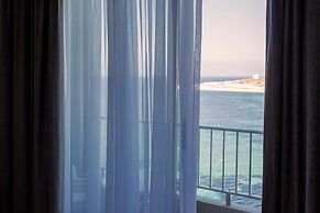 AX Sunny Coast Resort & Spa