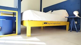 Hotel Trevi