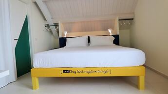 Hotel Trevi