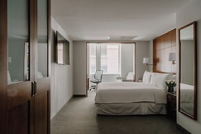 Central Loop Hotel