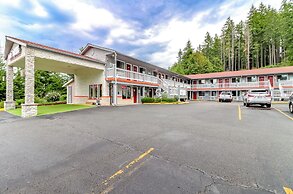 Belfair Motel