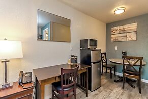 Belfair Motel