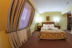 Atrium Hotel Ateneu City Center