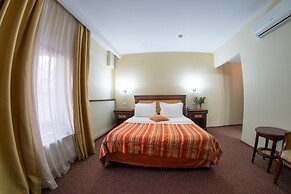 Atrium Hotel Ateneu City Center
