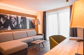 Aktiv & Familienhotel Adlernest