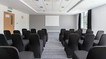 Holiday Inn Express Leigh - Sports Village by IHG