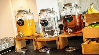 Holiday Inn Express Leigh - Sports Village by IHG