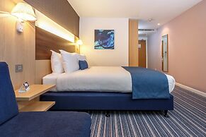 Holiday Inn Express Leigh - Sports Village by IHG