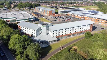 Holiday Inn Express Leigh - Sports Village by IHG