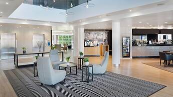 Holiday Inn Express Leigh - Sports Village by IHG