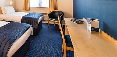 Leonardo Inn Aberdeen Airport
