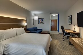 Holiday Inn Express & Suites Waukegan by IHG