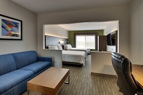 Holiday Inn Express & Suites Waukegan by IHG