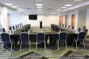Holiday Inn Express & Suites Waukegan by IHG
