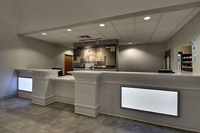 Holiday Inn Express & Suites Waukegan by IHG