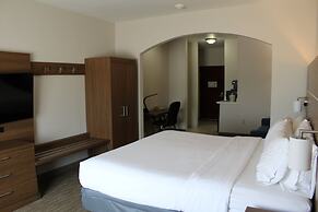 Holiday Inn Express & Suites Ponca City by IHG