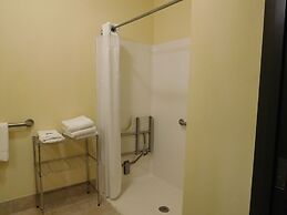Holiday Inn Express & Suites Ponca City by IHG