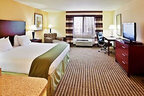 Holiday Inn Express & Suites Ponca City by IHG
