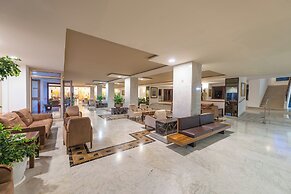 Apartamentos Siesta I