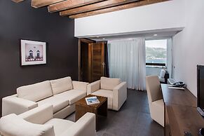 Avala Resort & Villas