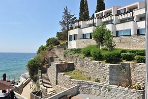 Avala Resort & Villas