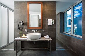 Avala Resort & Villas